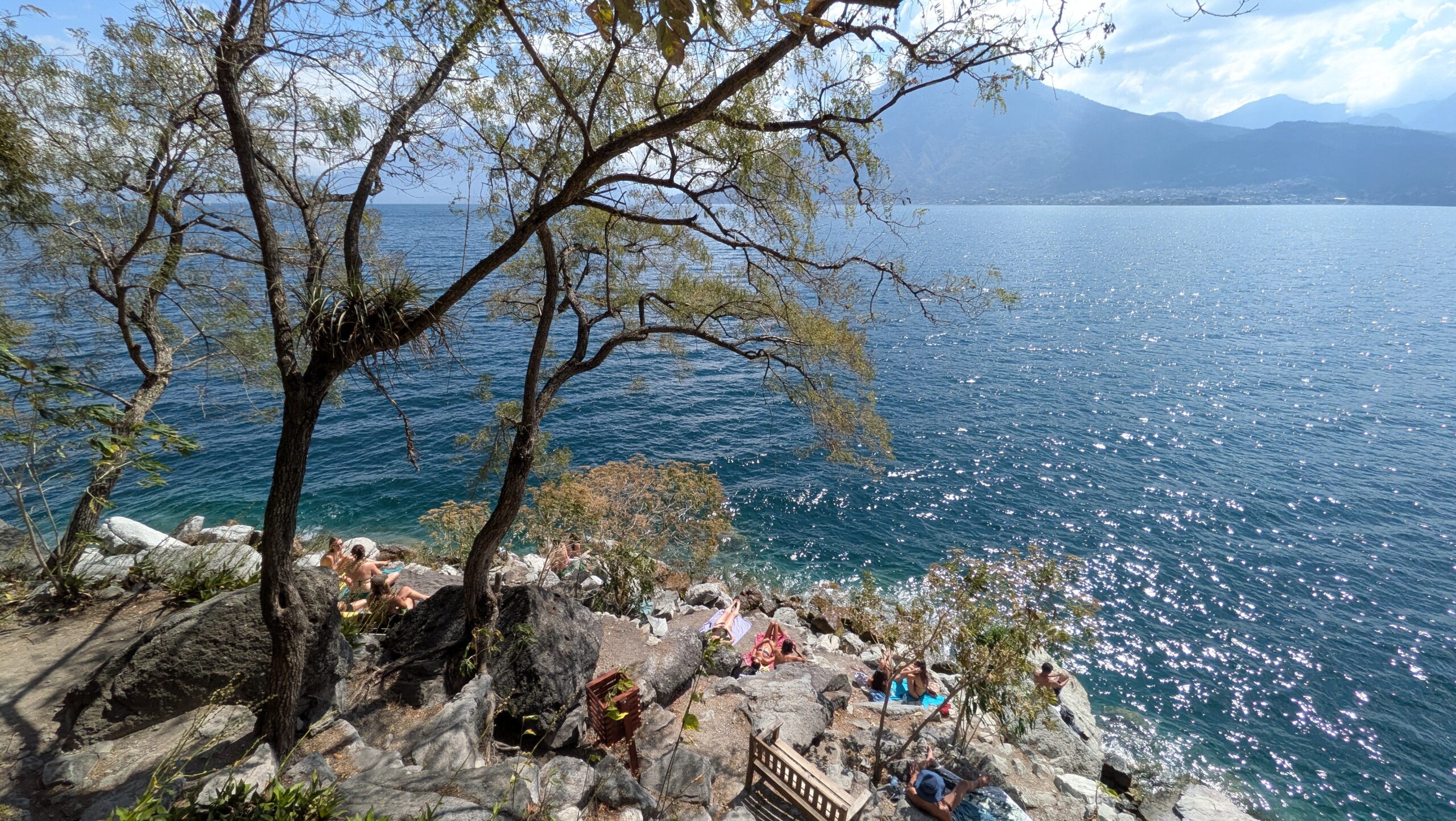 Cerro Tzankujil Nature Reserve and lakeside cliff swimming