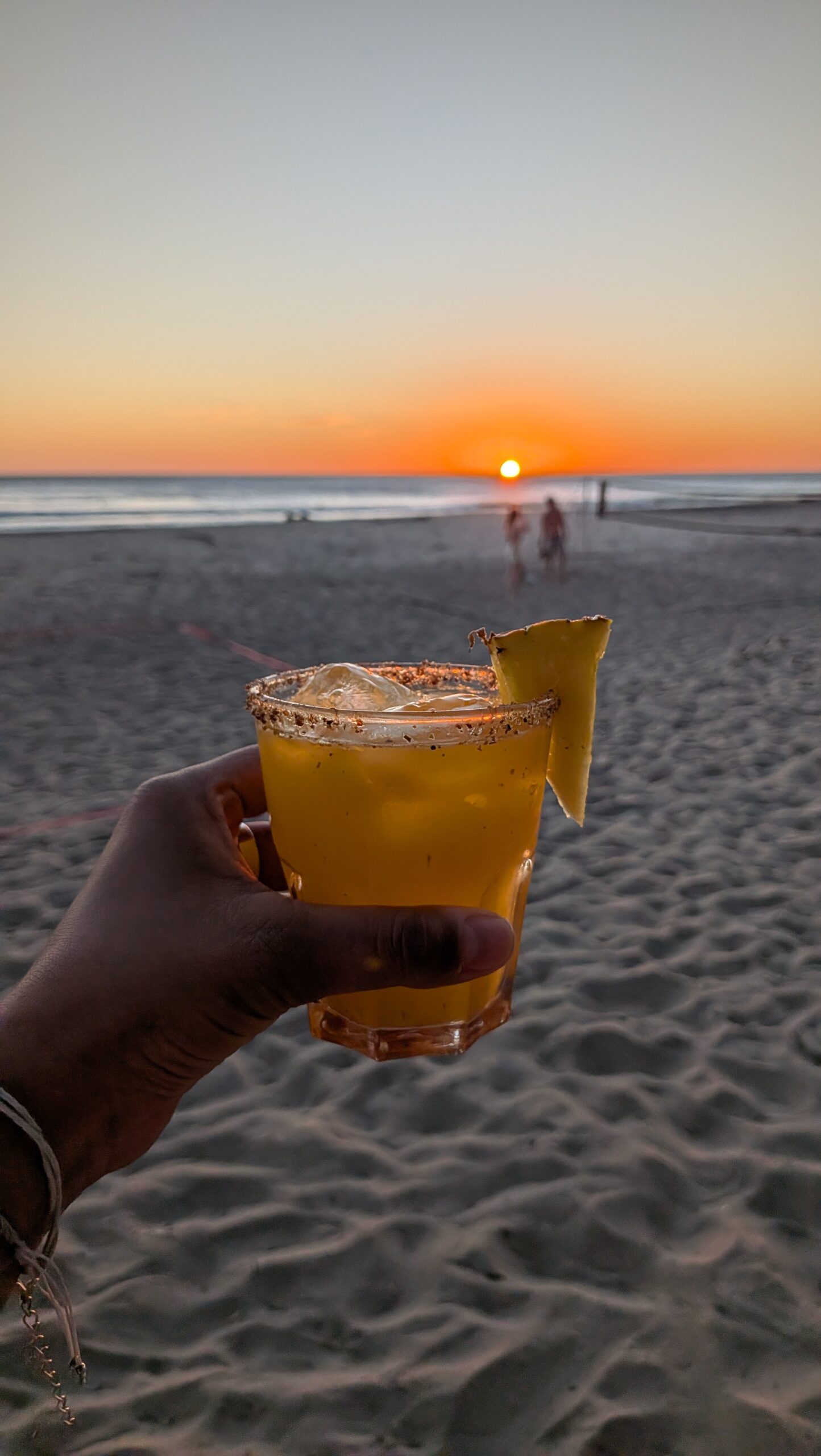 Transit to Popoyo and a live music beach night